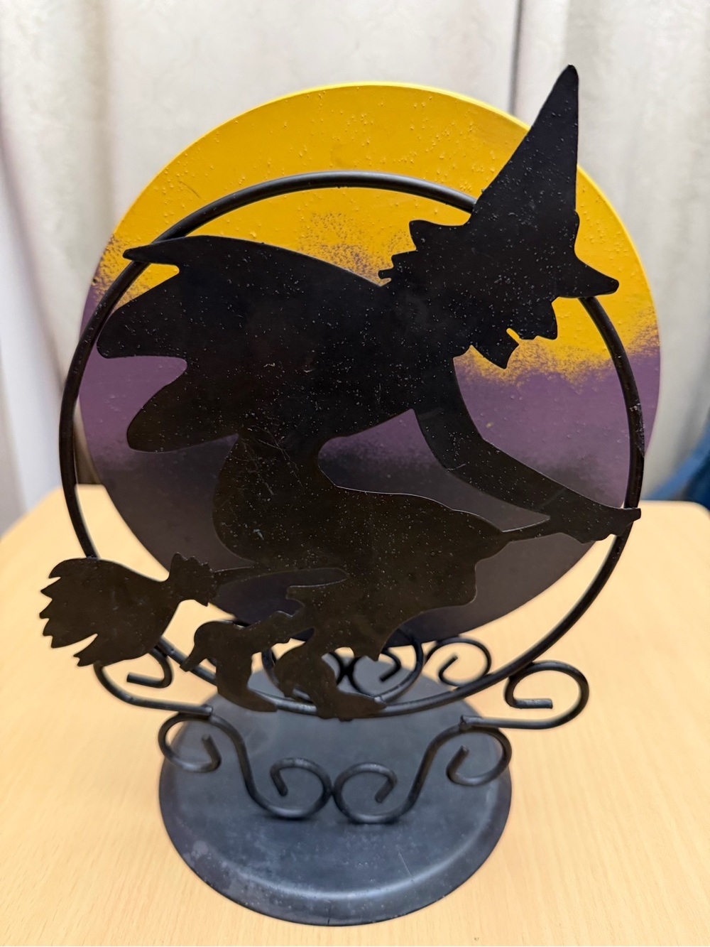 Silhouette Witch Halloween Table Decor - Yellow & Purple Moon